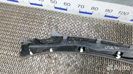 Накладка декоративная (жабо, дождевик) renault meg