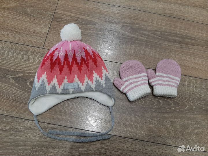 Шапка для девочки демисезон