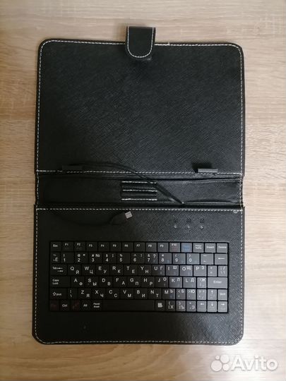 Чехол с клавиатурой для планшета