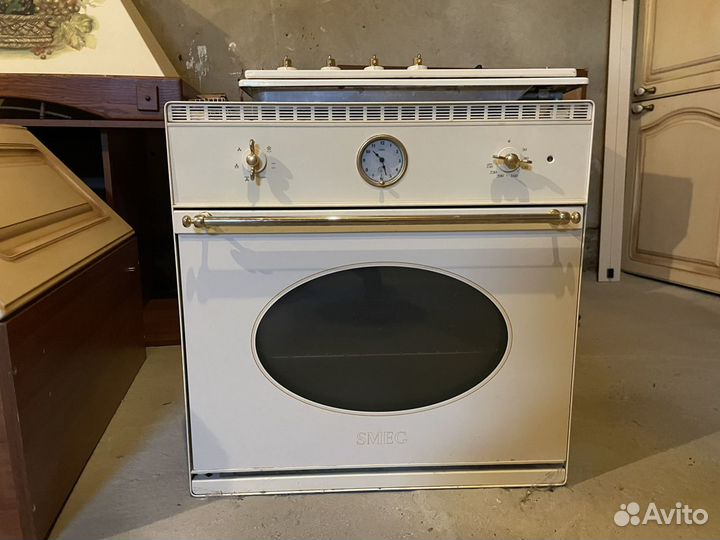 Газовая варочная панель и эл. духовой шкаф smeg