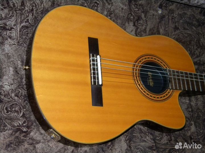 Orville by Gibson Chet Atkins