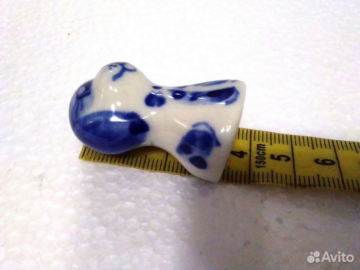 Фигурки животных СССР Гжель. Щенок Обезьянка