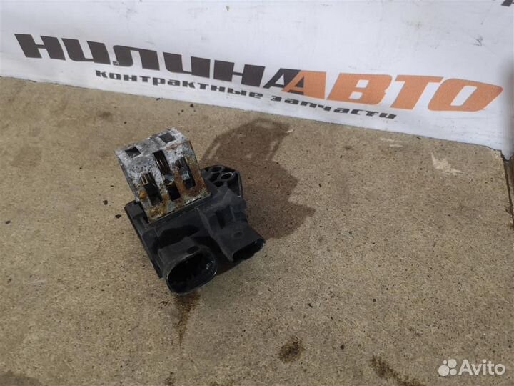 Резистор вентилятора охлаждения Ситроен C3 с2 с5