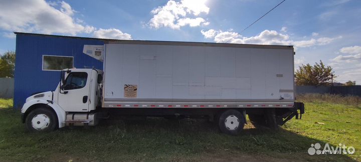 Freightliner M2, 2003