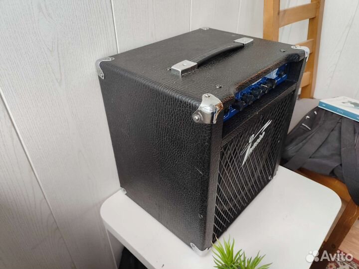 Басовый комбо Invasion (Randall) BS30 (30вт, 10