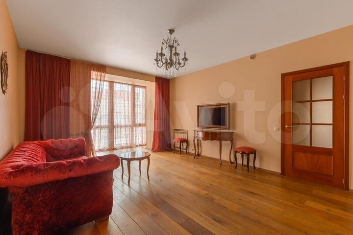 5-к. квартира, 160 м², 15/17 эт.