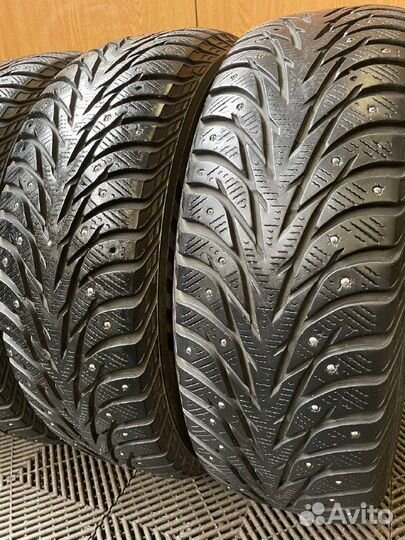 Yokohama Ice Guard Stud IG55 215/65 R16