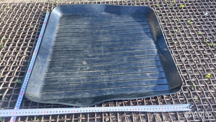 Автомобильные коврики резиновые