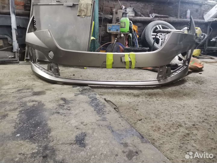 Бампер skoda rapid 2021