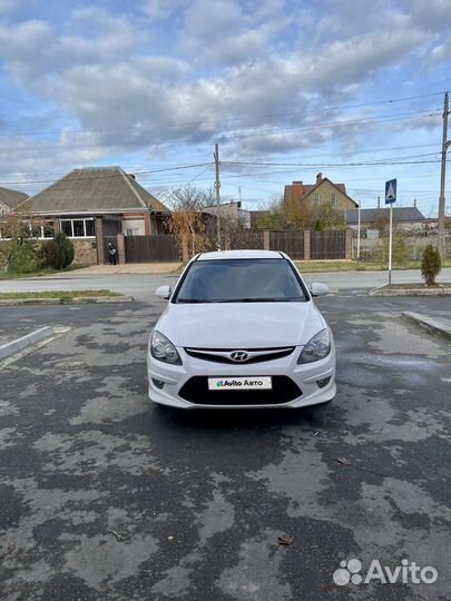 Hyundai i30 1.6 МТ, 2011, 246 000 км