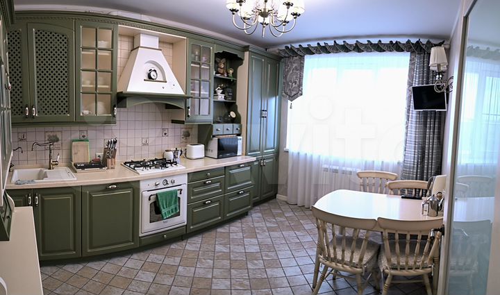 4-к. квартира, 193 м², 5/6 эт.