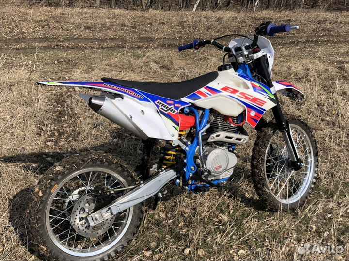 Продам мотоцикл BSE j2