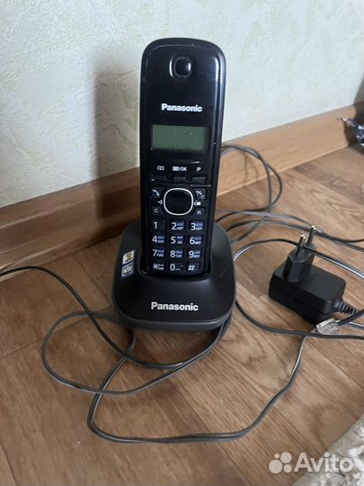 Panasonic телефон