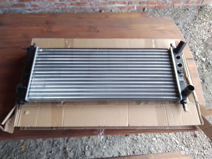 Новый Радиатор охлаждения opel corsa