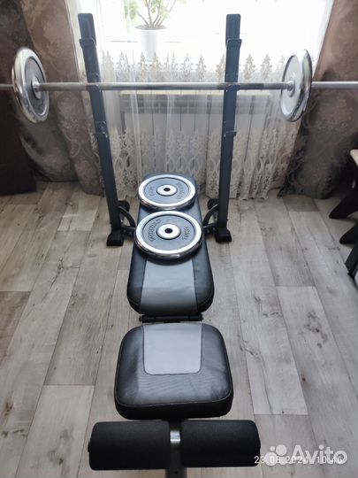 Скамья для жима и штанга