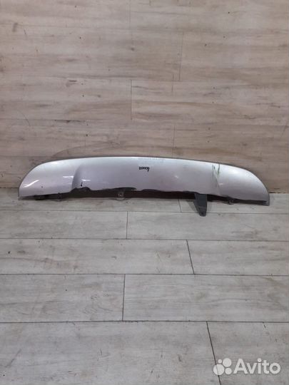 Накладка заднего бампера Toyota Rav 4 Ca40 С 2015