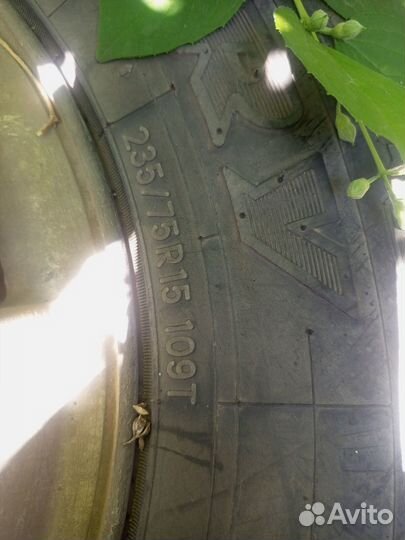 Toyo Open Country A/T Plus 235/75 R15