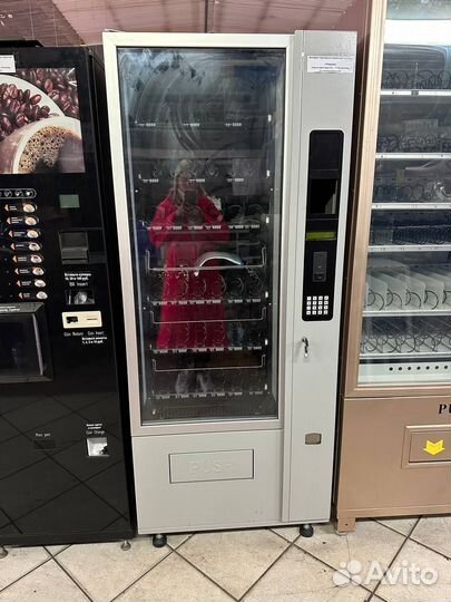 Вендинговый аппарат снековый