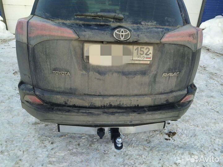 Фаркоп на Toyota RAV4 2013- 2019 без подрезки