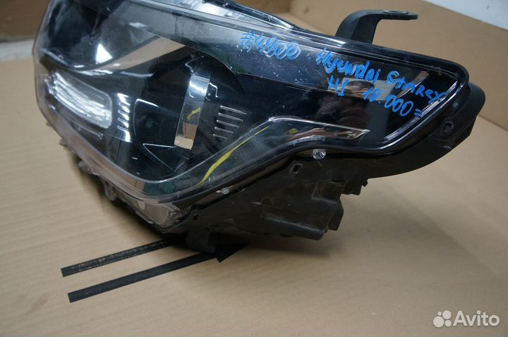 Фара Левая Hyundai Starex H1 (2017-2021)