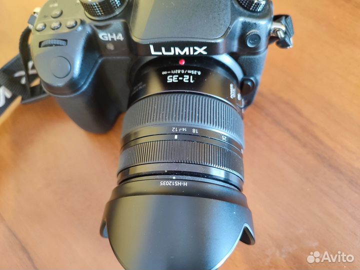 Panasonic GH4
