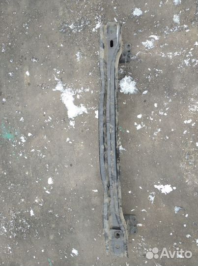 Усилитель бампера заднего Volkswagen Tiguan 2016