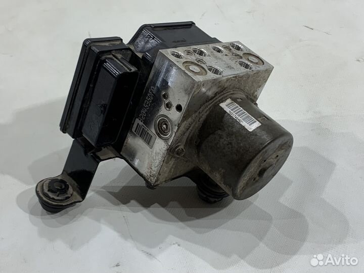 Блок ABS Audi Q3 8U