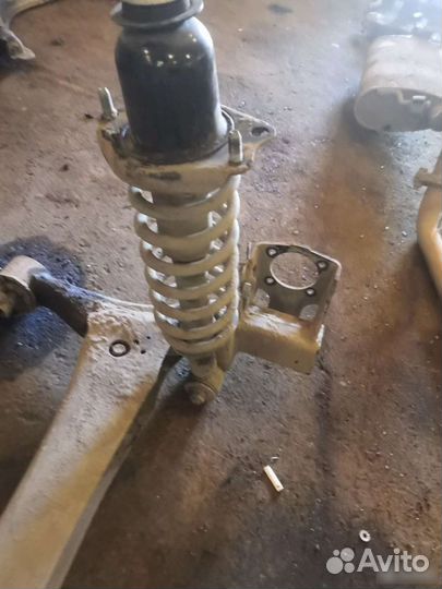 Задняя Стойка в сборе Geely emgrand