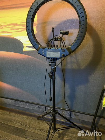 Кольцевая лампа amai RL-18