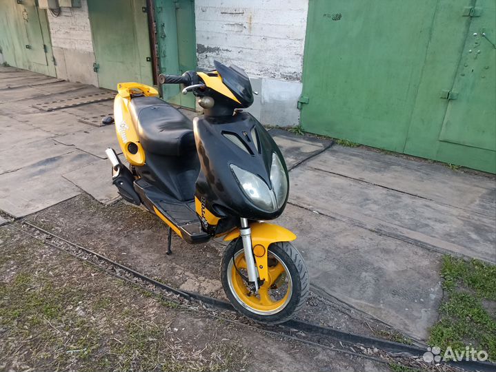 Скутер Cronus raptor jonway