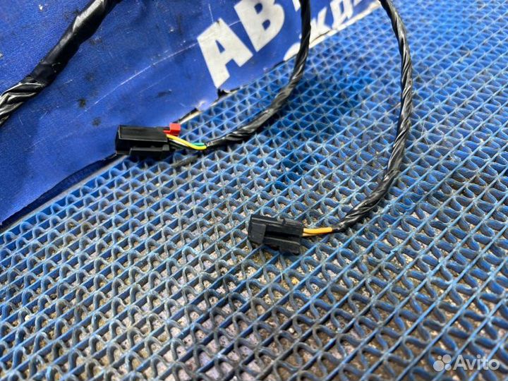 Проводка двери Cadillac Cts 1 седан LP1 2007