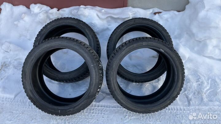 Nokian Tyres Hakkapeliitta 8 225/40 R18 и 235/40 R18