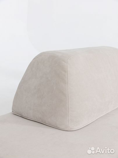 Диван со спальным местом 4400х1800 мм