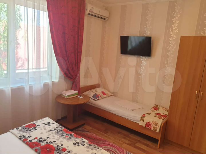 Комната 15 м² в 3-к., 2/2 эт.