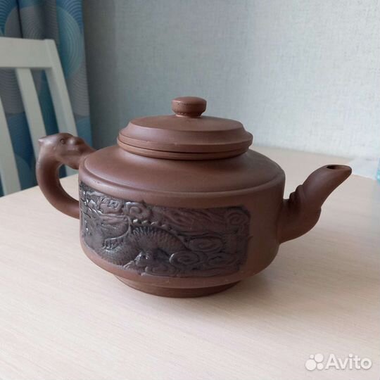 Заварочный чайник в китайском стиле