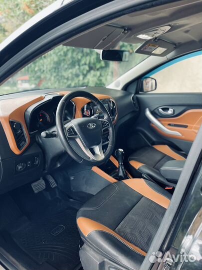 LADA XRAY Cross 1.6 CVT, 2019, 63 000 км