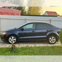 Volkswagen Polo 1.6 MT, 2012, 240 000 км, с пробегом, цена 740 000 руб.