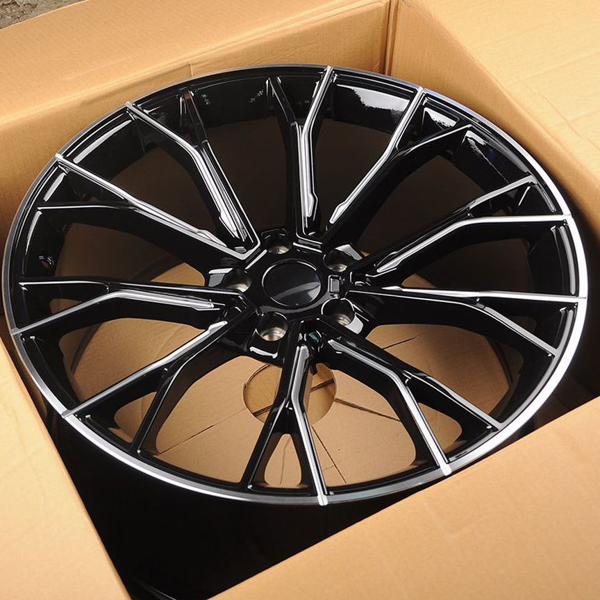 Диски для BMW-7(G),BMW-5(G) KoKo Kuture 0220 8.5x20/5x112 D66.6 ET25 BKF+milling window литой