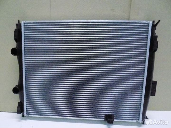 Радиатор охлаждения Ниссан Кашкай Кэшкай 2006-2014