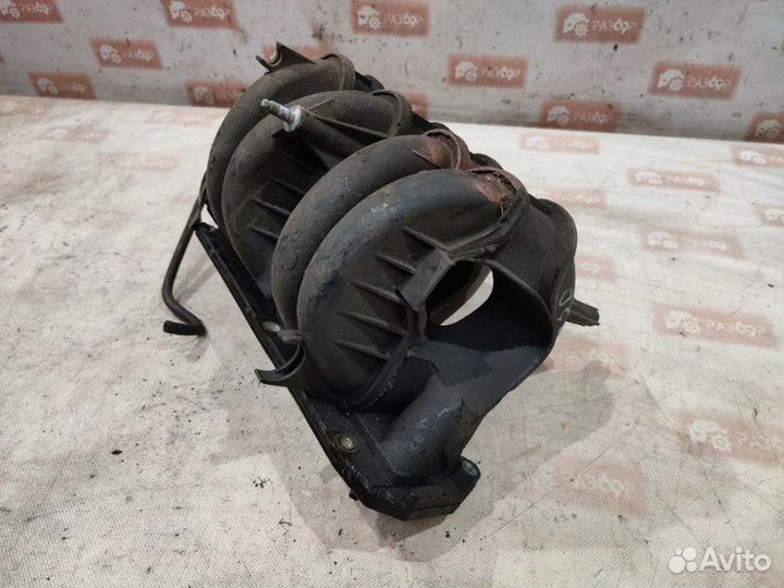 Коллектор впускной Renault Logan LS0A K7J 2008