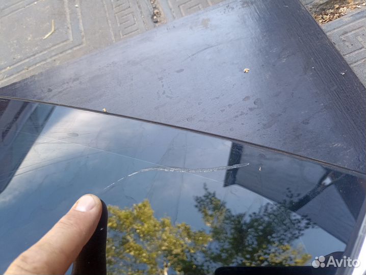 Форточка двери задняя левая с хромом Skoda Octavia