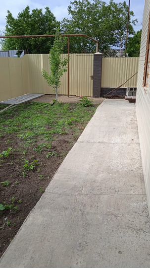 Дом 95 м² на участке 2,2 сот.