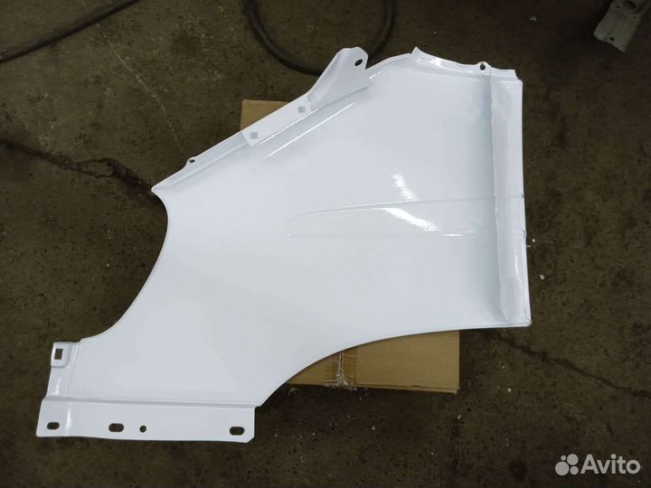 Крыло передние Газ Валдай белое