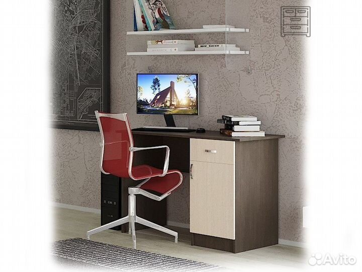 Письменный стол