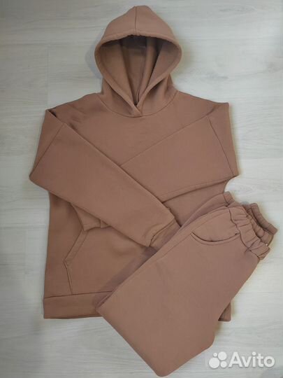 Костюм женский теплый42 44