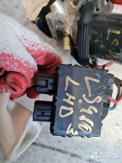 Насос ABS левый руль Lexus LS460 2008 Европа