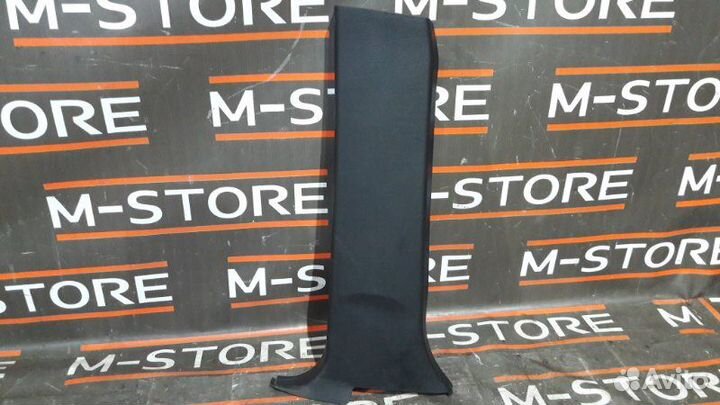 Обшивка стойки левая Bmw X5 E53 M54B30 2001