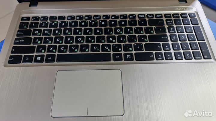Ноутбук Asus 15.6