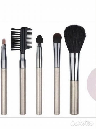 Кисти для макияжа натуральные
