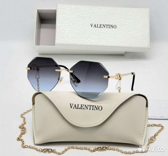 Солнцезащитные очки женские